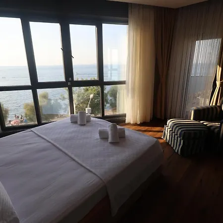 Tasliman 3* 얄로바