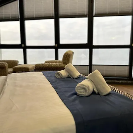 Tasliman B&B 얄로바