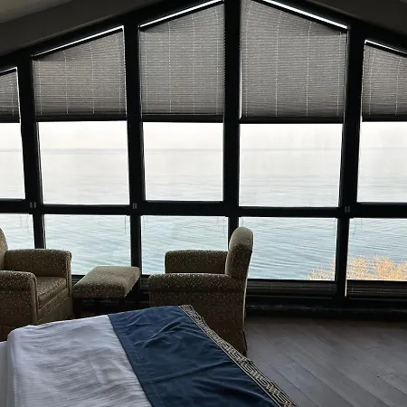 Tasliman 3* 얄로바