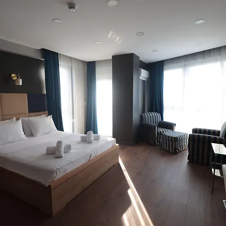 Tasliman 3* 얄로바